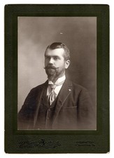 A Handsome Devil in Allentown, Pennsylvania : Baum Circle : Cabinet Card 1899 picture