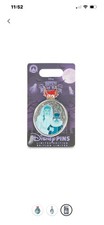Disney Parks 2026 The Muppets Haunted Mansion Constance Hatchaway Pin LE New picture