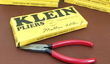 NEW NOS Vintage KLEIN Electrician PLIERS  D317-5P LONG NOSE INSULATION SKINNER picture