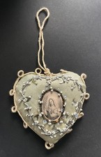 Antique French Convent Work Heart Reliquary Sacred Relic Pouch 19th C picture