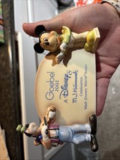 EXTREMELY RARE GOEBEL HUMMEL DISNEY Goofy Mickey 2002 picture