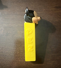 Vintage Mickey Mouse PEZ Dispenser-Yellow NoFeet Stem (Hong Kong, Pat 3,942,683) picture