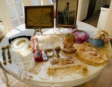 ANTIQUE-VINTAGE 21 pc VANITY LOT LACES/GUILLOCHE/PICS/FRAMES/STERLING/PURSES ETC picture
