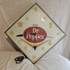 ORIGINAL 1960's Vintage Dr Pepper Soda Clock Pam Clock Company picture