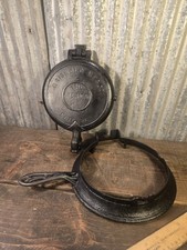 Vintage 1880 Griswold Mfg. Co. No. 8  American Waffle Iron 889 Erie PA. USA picture