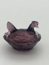 Vintage Boyd ~ Boyd Art Glass ~ Grape Swirl ~ Hen On Nest ~ Salt Cellar picture