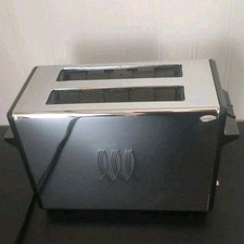 Vtg Toastmaster 2 Slot Toaster Model B700B, Chrome-Plated  Made in USA Works picture