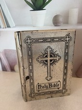 Vintage 1962 Holy Bible New Catholic Edition With Silver-Plate Embossed Cover picture