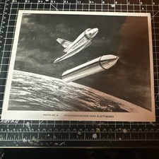 1974 Grumman Space Shuttle Concept Photo - Craig Kavafes 8x10 - B&W picture