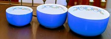 HALL'S SUPERIOR QUALITY KITCHENWARE NESTING BOWLS BLUE W WILDFIRE FLORAL 1940'S picture