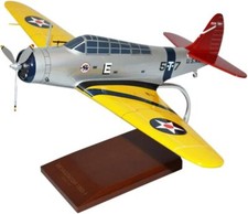 USN Douglas TBD-1 Devastator Torpedo Bomber Desk Top WW2 Model 1/32 SC Airplane picture