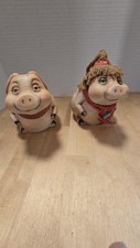 Vintage 1988 Trippies Inc Clyde Pig Couple Ceramic Figurine Set Farmhouse picture