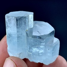 99Carat Top Quality Aquamarine Crystal  From Skardu Pakistan.Rare Color picture
