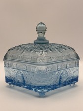 Vintage Tiara Indiana Bee Box/Beehive Honey Pot Ice Blue Candy Dish/Beehive Box picture
