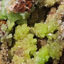 1.01 Lbs Pyromorphite Natural Crystals On Matrix Beautiful Sparkling And Rare picture