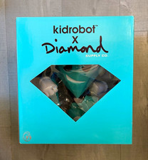 Kidrobot x Diamond Supply Co. Diamond Vinyl Figure Blue/Black/White, Opened Box picture