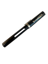 early  2000's black Sheaffer View Point Fountain Pen FINE Italic Nib.  Excellent picture