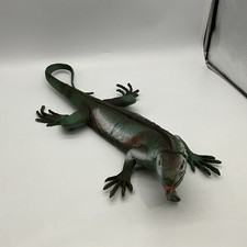 Vtg 1999 Large Iguana Lizard 25 1/2”L Plastic Detail Realistic Toy/Lawn Ornament picture