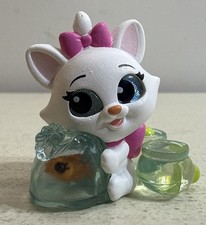Disney Doorables Ticket to Fun MARIE Mini Figure Set picture