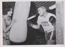 1961 Tom McNeeley Lynnfield Massachusetts Boxing Training Rare Press Photo picture