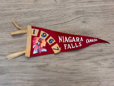 Vintage Niagara Falls Canada Felt Pennant - Fast  picture