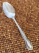 Columbia Stainless Beaded Scroll Floral Black Acc Point Tip PLACE SOUP SPOON 7