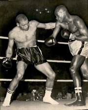 LG985 1965 Wire Photo DOUG JONES STAGERS HAROLD JOHNSON WITH RIGHT CROSS BOXING picture