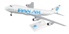 Skymarks SKR998 Pan Am Boeing 747-100 Juan T Trippe Desk Model 1/200 Airplane picture