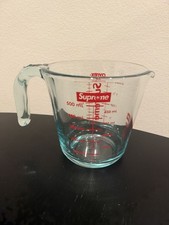 Supreme Pyrex 2-Cup Measuring Cup Clear NEW picture