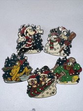 Disney 2006 Hidden Mickey Holiday Pin Set Lot 5 Pins picture