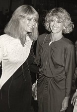 Olivia Newton John and Rona Newton John 1980s Celebrity Star Old Photo picture