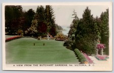British Columbia BC Victoria Butchart Gardens Tinted RPPC Postcard c1940s picture
