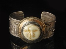 VINTAGE SIGNED TABRA MOON SUN FACE MIXED METAL CUFF BRACELET picture