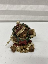 Boyd's Bears Christmas ornament wreath Santa hat bearstones holiday decor  picture