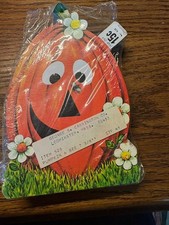 NEW VINTAGE PUMPKIN AND BEE ITEM 525 GEORGE S. CARRINGTON CO #48 picture