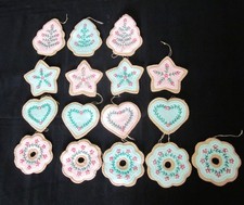 16 Vtg. Handmade Embroidered Felt Sugar Cookie Ornaments Heart Tree Wreath Star picture