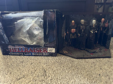Neca Hellraiser Cenobite Lair DAMAGED but complete picture