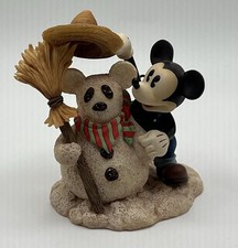 Enesco Mickey Mouse With Snowman 
