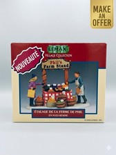 Lemax Village Collection Phil's Farm Stand #03334 2000 Retired New in Box picture