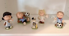 NEW Lenox Peanuts 5 Piece SOCCER TEAM SET Charlie Brown Snoopy Lucy Linus Sally picture
