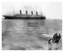 THE LAST KNOWN PHOTO OF THE RMS TITANIC AFLOAT BEFORE FATAL SINKING 8X10 PHOTO picture