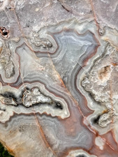 Very Cool Missouri Lace Agate/Crystal Slab - Ex Large - 374g picture