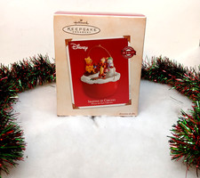 VTG 2002 Winnie The Pooh “Skating In Circles” Hallmark Keepsake Magic picture