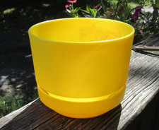 Vtg Phillips 66 Yellow Plastic Flower Pot w/ Saucer Base picture