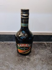 ⭐️⭐️⭐️ Empty 375mL 2010 Baileys Original Irish Cream Brown Glass Craft Bottle picture