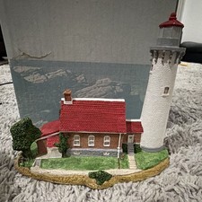 Harbour Lights 1995 Lighthouse Tawas Point Michigan Box #152 picture