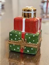 Limoges Christmas Present Porcelain Trinket Box France Limited Retired picture