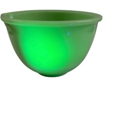 Vtg McKee Jadeite Uranium Glass Small Mixing Bowl Glows picture