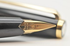 Vintage Montblanc Fountain Pen Steel Extra Fine (EF)  Nib Black V0920 picture