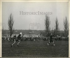 1930 Press Photo Oxford-Cambridge combined lacrosse team beating the Navy team picture
